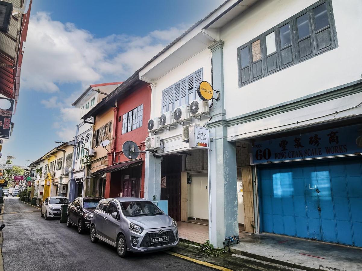 Little Houses Kuching Kültér fotó